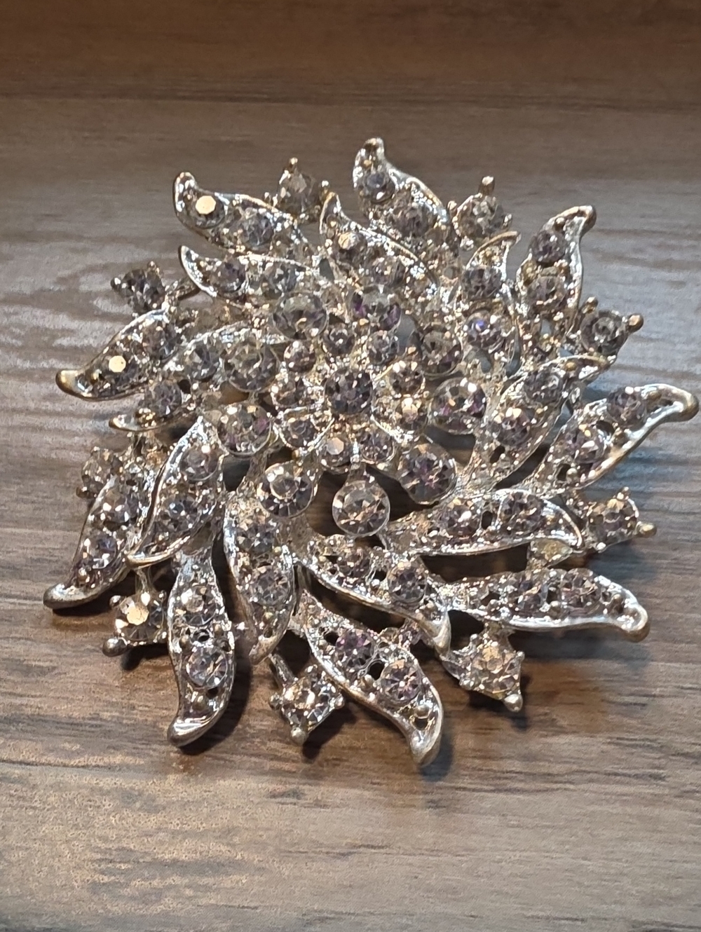 Sparkling Silver Crystal Floral Brooch - Elegant Women's Jewelry